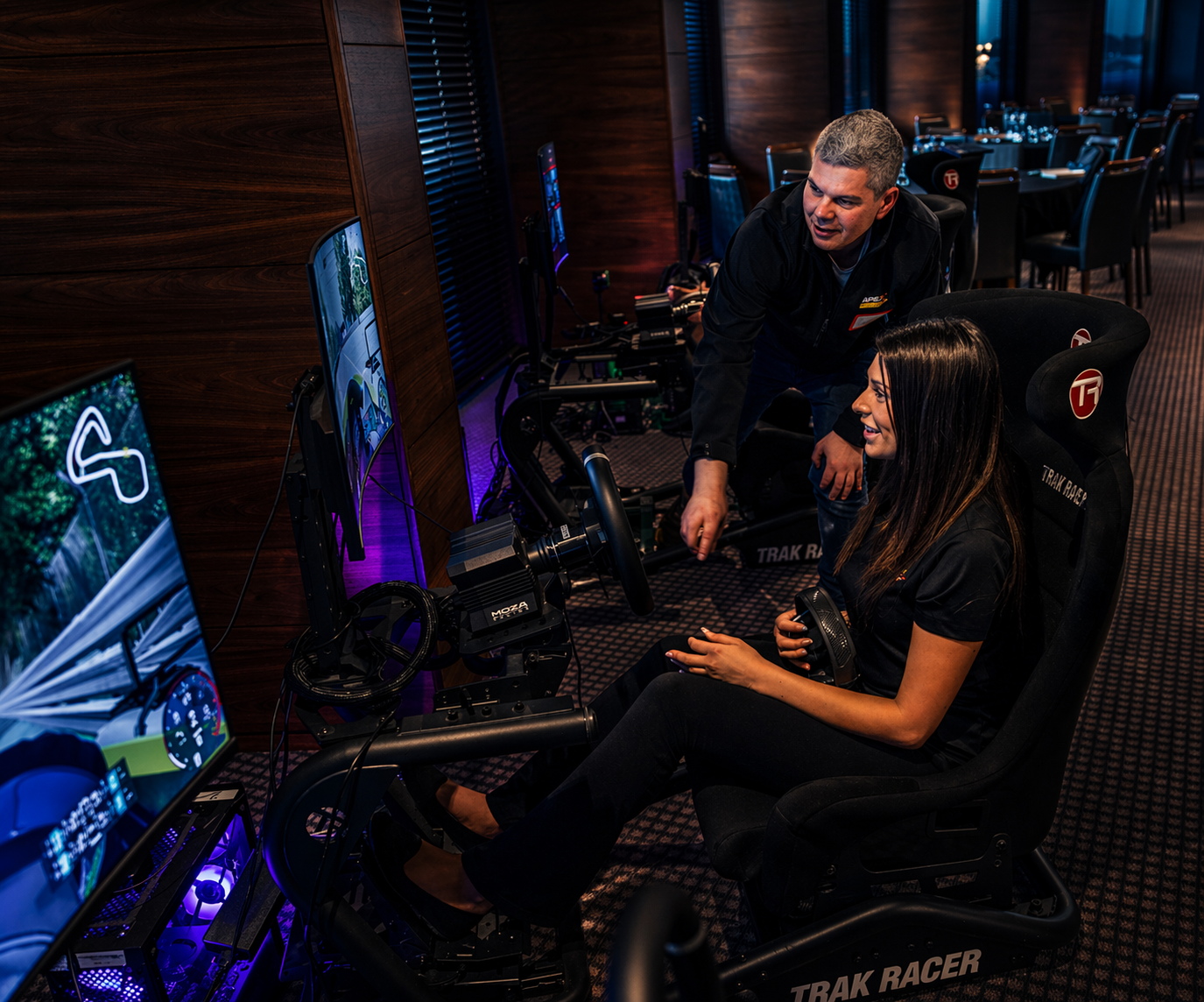 Host guiding a guest through a simulator session